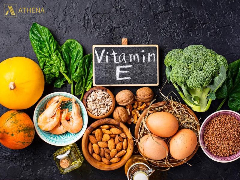 Vitamin E sở hữu khả năng chống viêm hiệu quả, giúp giảm thiểu tình trạng viêm, sưng tấy và xoa dịu làn da kích ứng